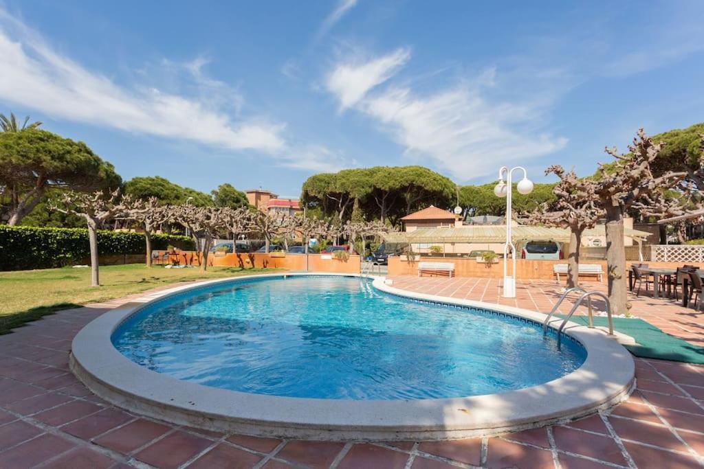 Appartamento A Pie De Playa En Gava Mar! Esterno foto
